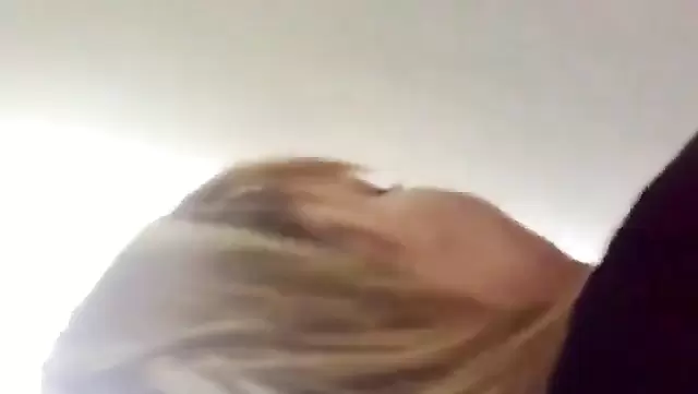 Karısı, Özbek iş arkadaşıyla sikişiyor.